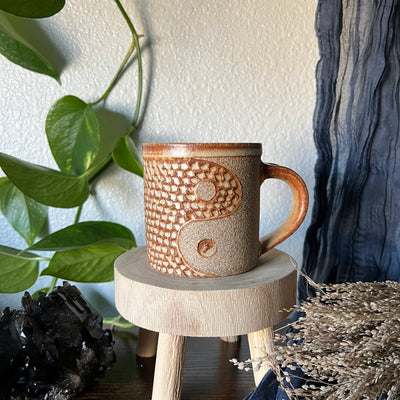 #018 Mug-Yinyang Throw and grow ceramics