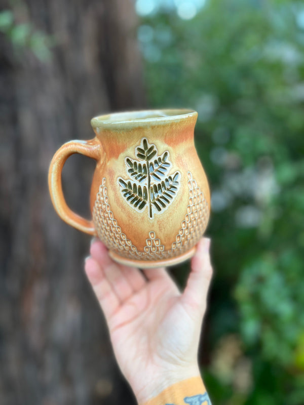 Fern miug-001 Throw and grow ceramics