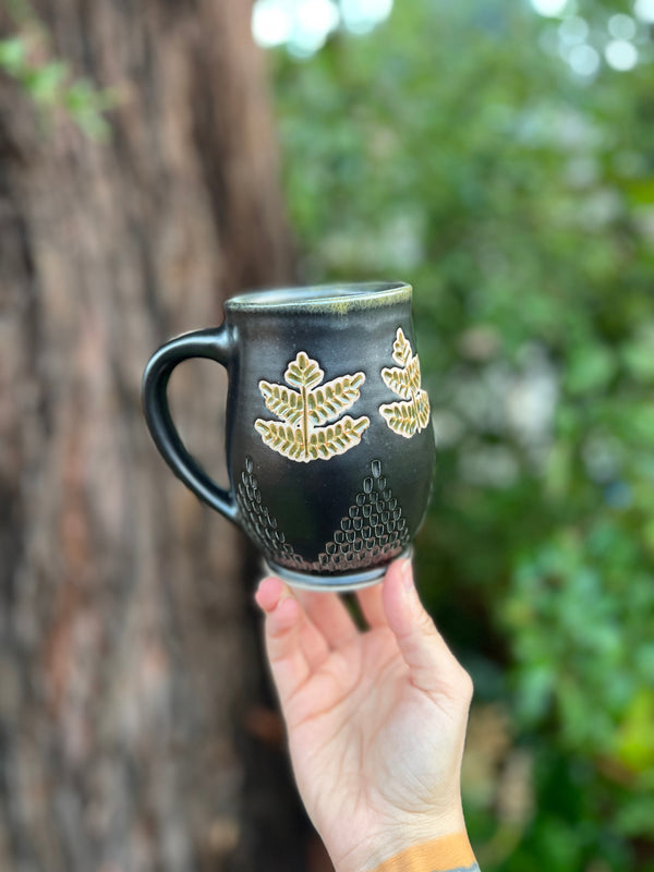 Fern mug-005 Throw and grow ceramics