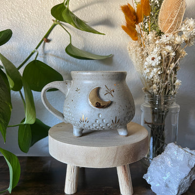 Cauldron mug #074 - Gold moon Throw and grow ceramics